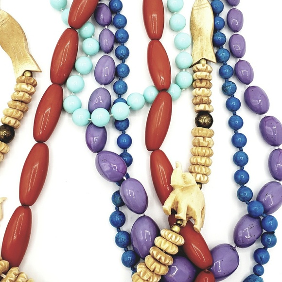 Beautiful group of necklaces stone elephant - Picture 3 of 5